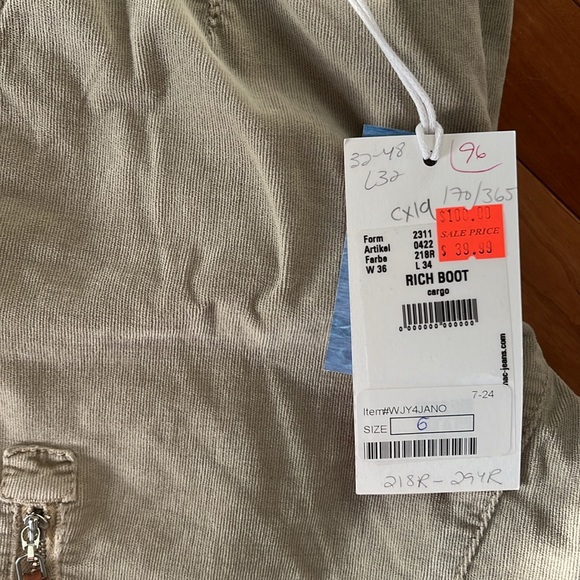 MAC Jeans 6 Beige Corduroy Bootcut Pants - Picture 6 of 6